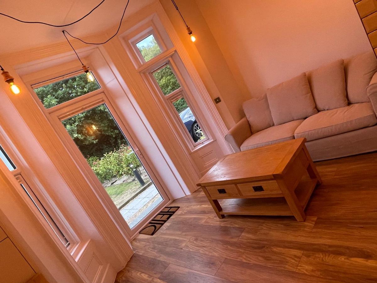 Stylish One Bedroom Central Bournemouth Flat Dış mekan fotoğraf